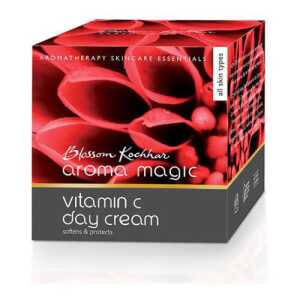 Blossom Kochhar Aroma Magic Vitamin C Day Cream With SPF 15