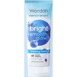 Wardah Bright + Smooth Glow Creamy Foam